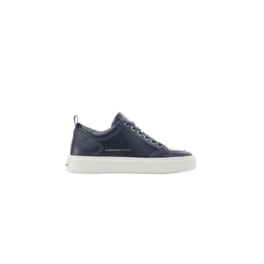 Stylische Bond Sneakers für Männer