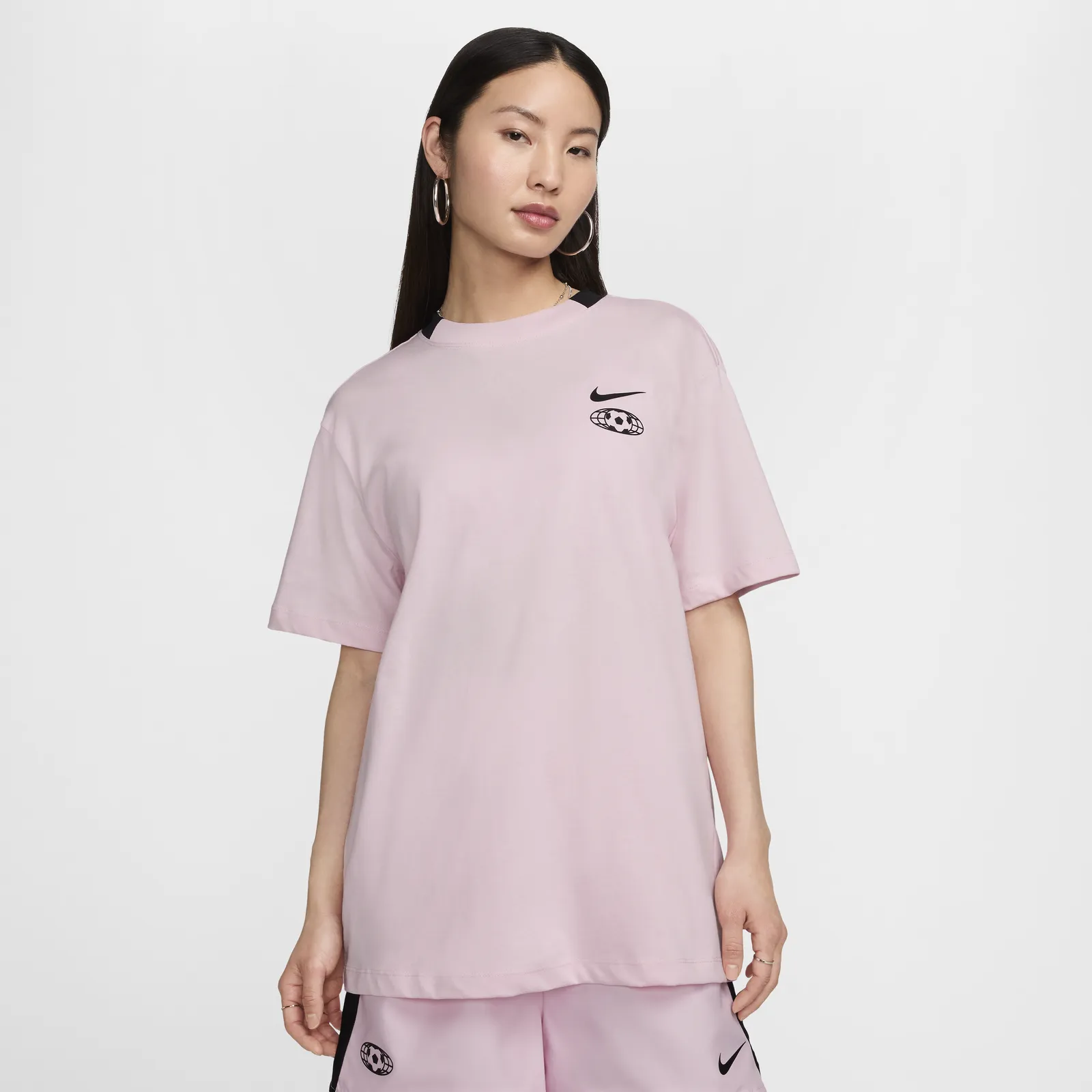 T-shirt Nike Sportswear Tee HQ0987-663